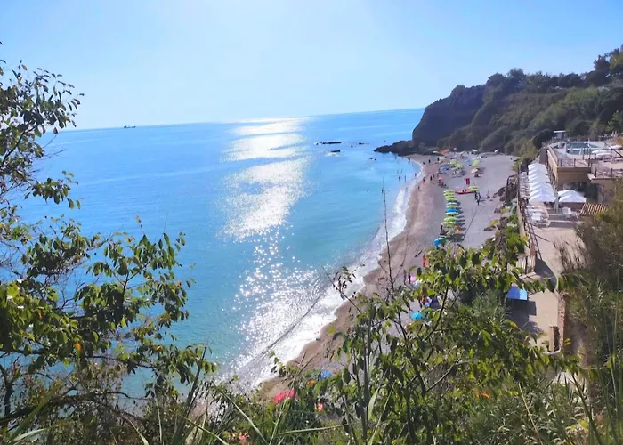 Villa Dams - Seaside Luxury Treat